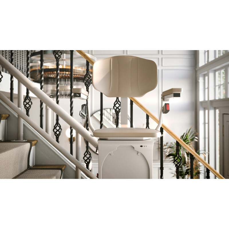 Židlový výtah Unizdrav se zatočenou kolejnicí