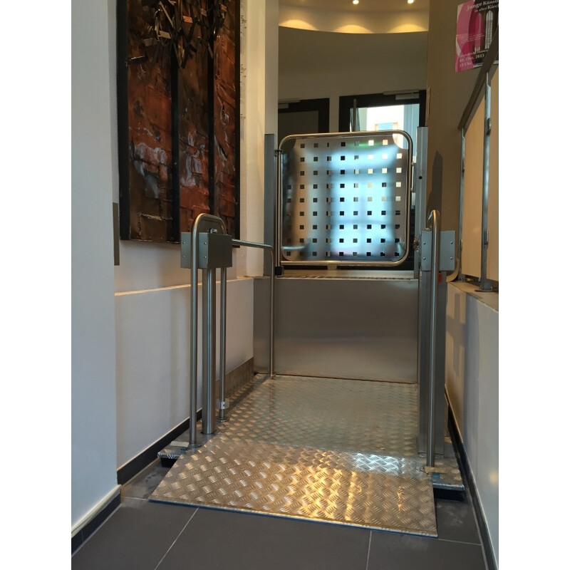 Svislá zvedací plošina MB 750