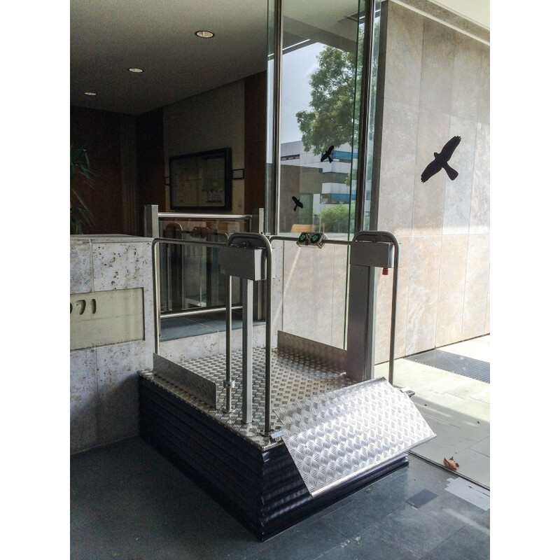 Svislá zvedací plošina MB 750