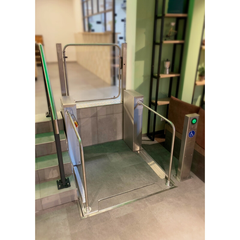 Svislá zvedací plošina MB 850