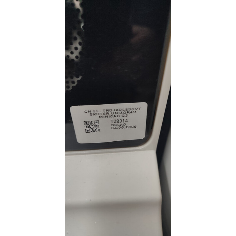 Elektrický tříkolový skútr UNIZDRAV MiniCar (Používaný kus)