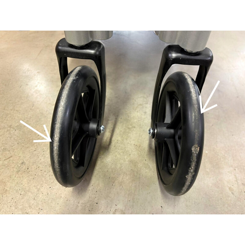 Invalidní vozík odlehčený UNIZDRAV LIGHT (Používaný kus)