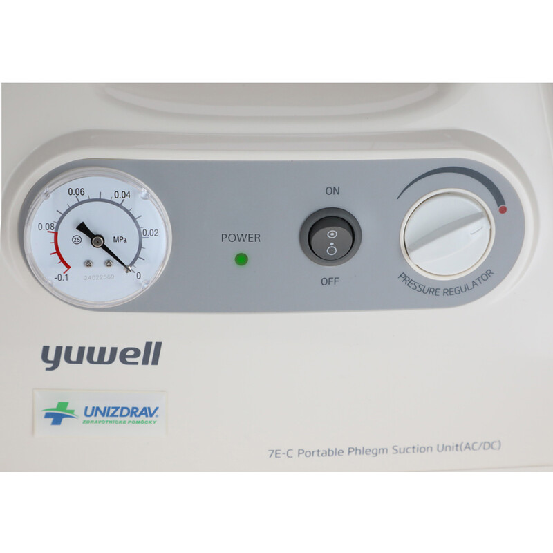 Chirurgická odsávačka 15 l /min (Výstavní kus)