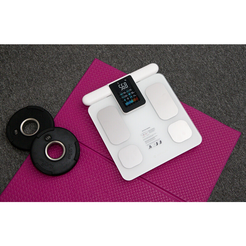 Profesionální SMART váha s funkcí analýzy těla a LED displejem na rukověti + mobilní aplikace a Bluetooth (Používaný kus)