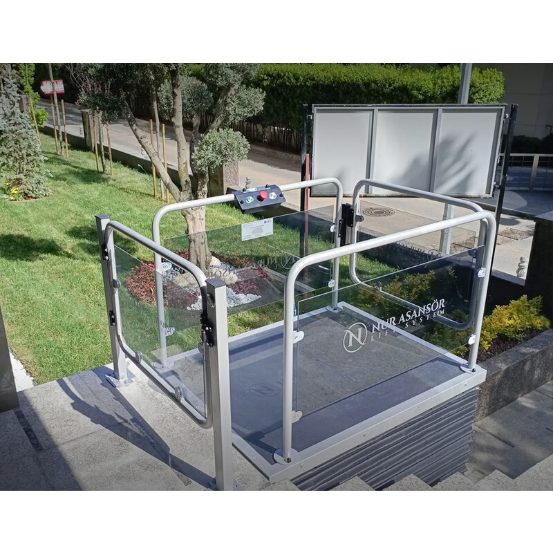 Svislá zvedací plošina ND1